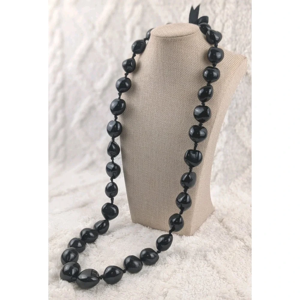 Traditional Hawaiian Style Black Kukui Nut Lei Necklace 36